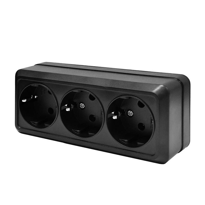 Розетка о/у 3-мест. с заз. Черная 16А IP20 Universal Олимп 2218