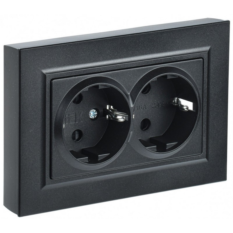 Розетка с/у 2-мест. с заз. черная 16А IEK BRITE РС12-3-БрЧ