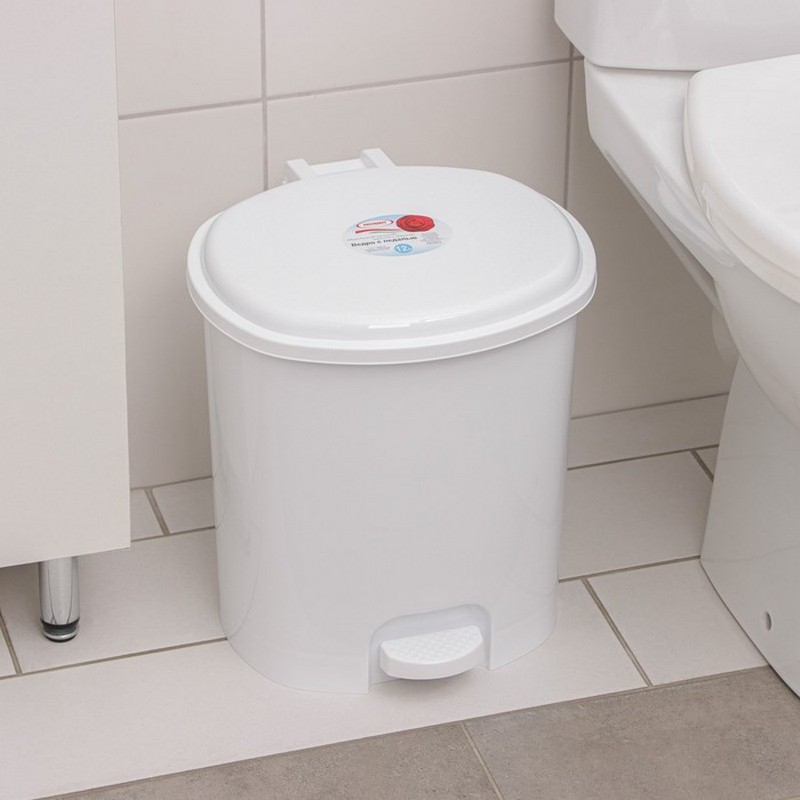 Ведро с педалью, цвет белый