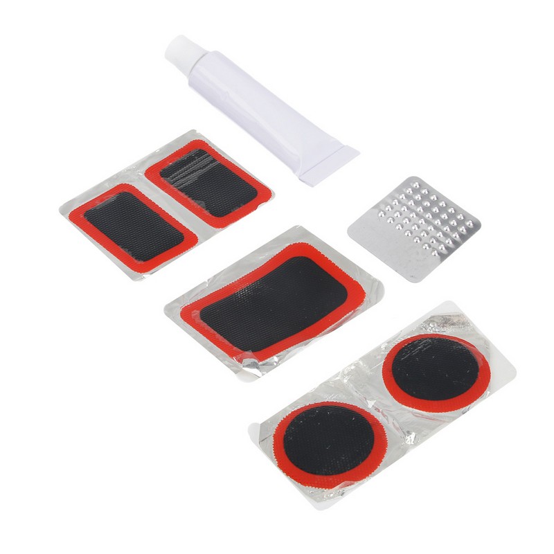 Ремкомплект велосипедный Мини (клей 4г, 5 заплаток, терка) SILAPRO 195-045