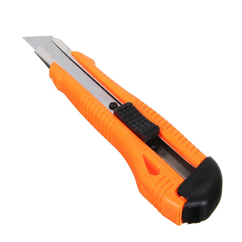 Нож 18мм пластик, запасное лезвие 641-095